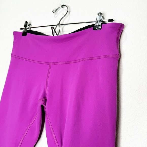 Lululemon Wunder Under Crop III Reversible Leggings Ultra Violet & Black - Picture 6 of 11